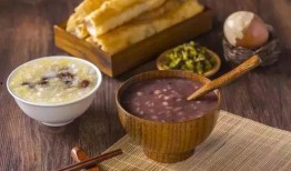 娱乐吃瓜酱早餐店,舌尖上的美食盛宴，开启一天好心情